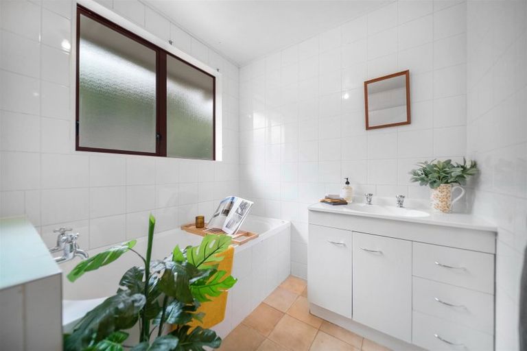 Photo of property in 20 Aspinall Street, Wanaka, 9305