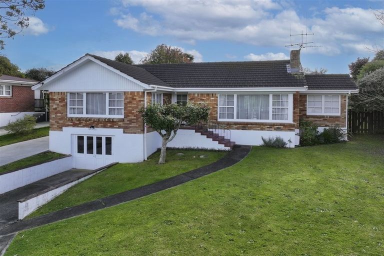 Photo of property in 19 Mccracken Avenue, Hillcrest, Hamilton, 3216