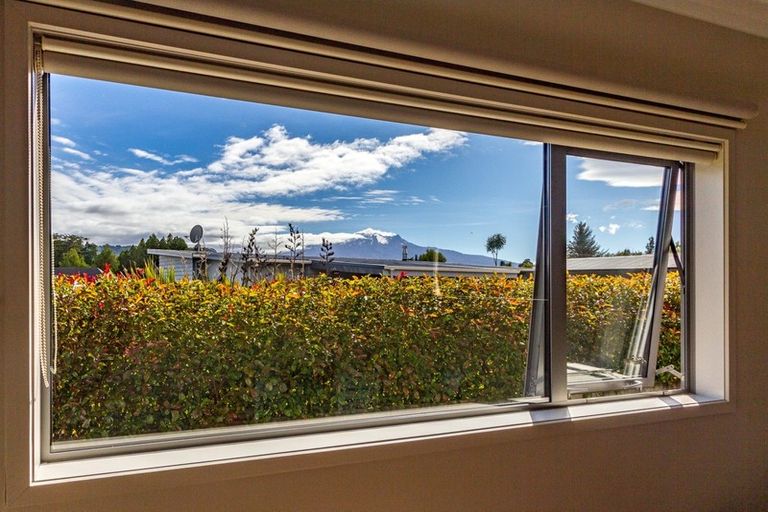 Photo of property in 60 Snowmass Drive, Ohakune, 4625