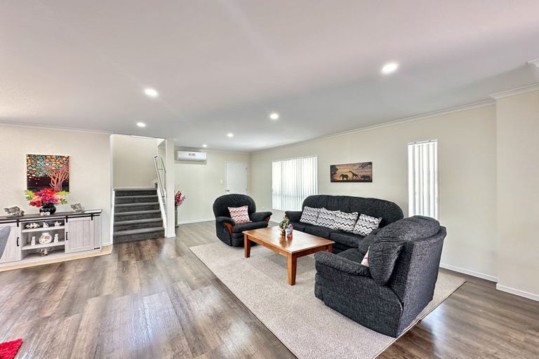 Photo of property in 169a Russell Road, Manurewa, Auckland, 2102