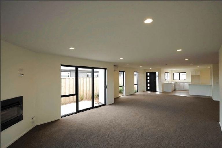 Photo of property in 125 Infinity Drive, Pegasus, 7612