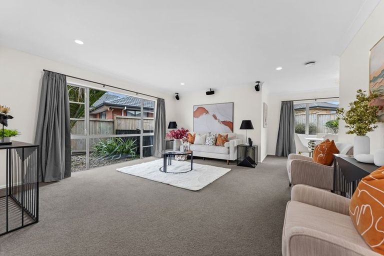 Photo of property in 125 Wayne Francis Drive, Flat Bush, Auckland, 2016