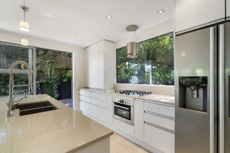 Photo of property in 47a Regent Street, Devonport, Auckland, 0624