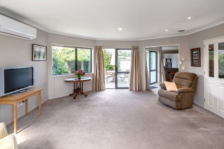 Photo of property in 27a Main Street, Greytown, 5712