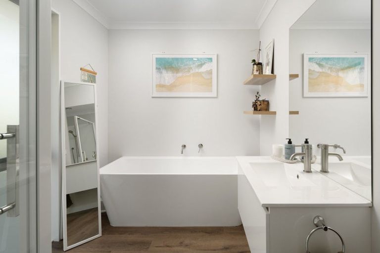 Photo of property in 6 Lake View Place, Fairhall, Blenheim, 7272