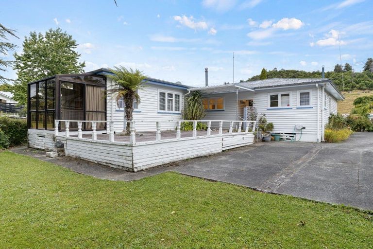 Photo of property in 45 Goldfinch Street, Taihape, 4720