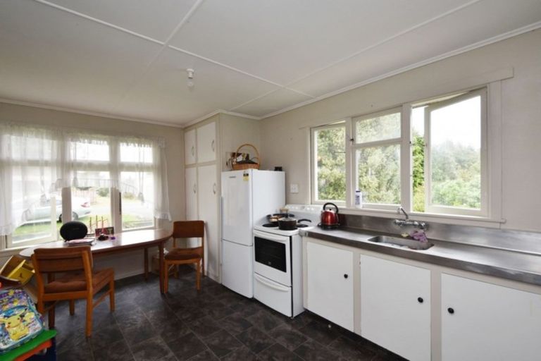 Photo of property in 51 Rye Street, Otautau, 9610