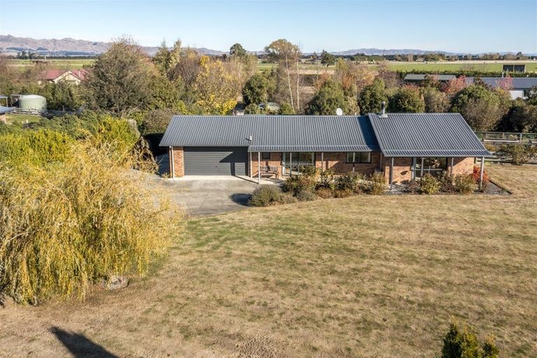 Photo of property in 12 Heaton Street, Rotherham, 7379