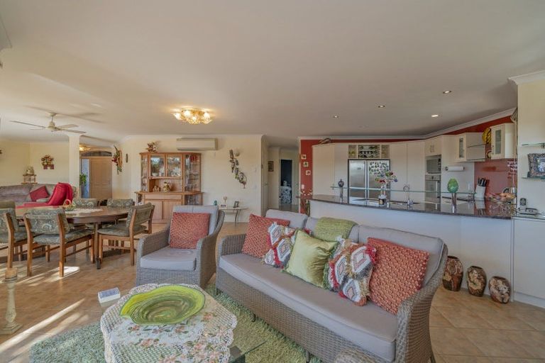 Photo of property in 38 Motukorure Parade, Cooks Beach, Whitianga, 3591