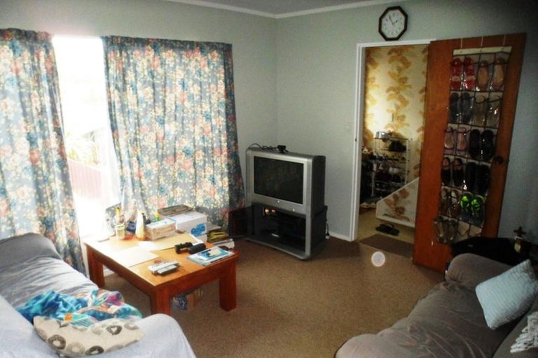 Photo of property in 11 Tralee Place, Johnsonville, Wellington, 6037