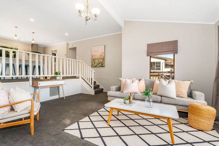 Photo of property in 99 Leeward Drive, Whitby, Porirua, 5024