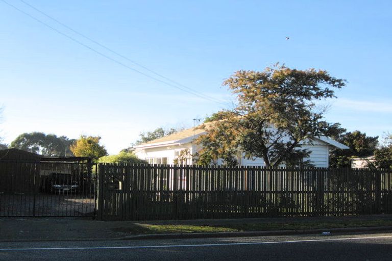 Photo of property in 325 Keyes Road, New Brighton, Christchurch, 8083