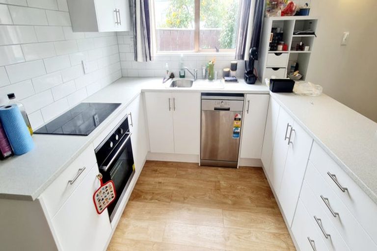 Photo of property in 2a Anzac Road, Otaki, 5512