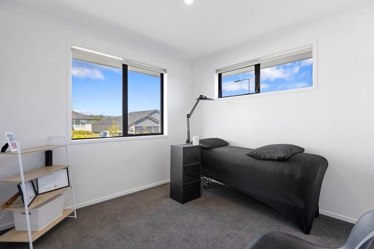 Photo of property in 18 Pioneer Crescent, Omokoroa, 3114