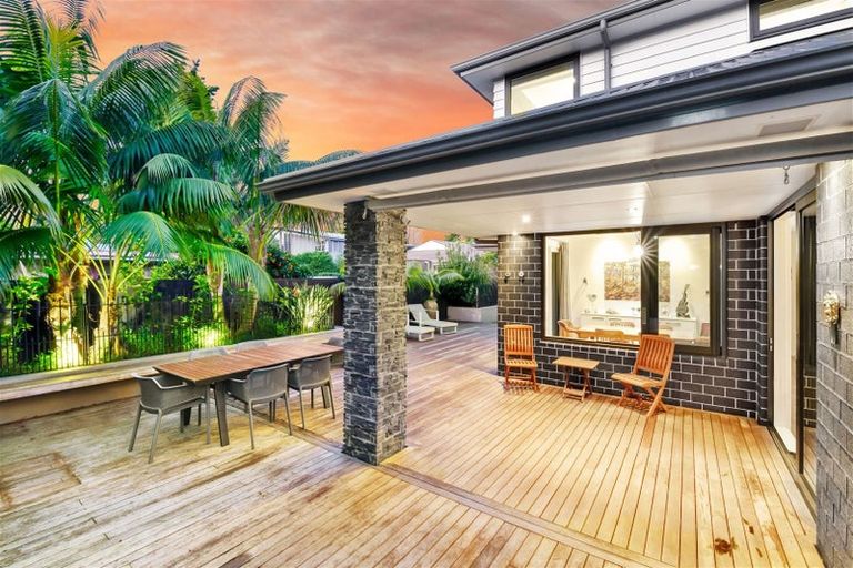 Photo of property in 76a Ladies Mile, Manly, Whangaparaoa, 0930