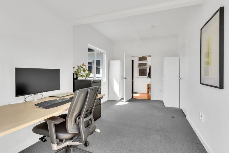 Photo of property in 215 Riverslea Road South, Akina, Hastings, 4122