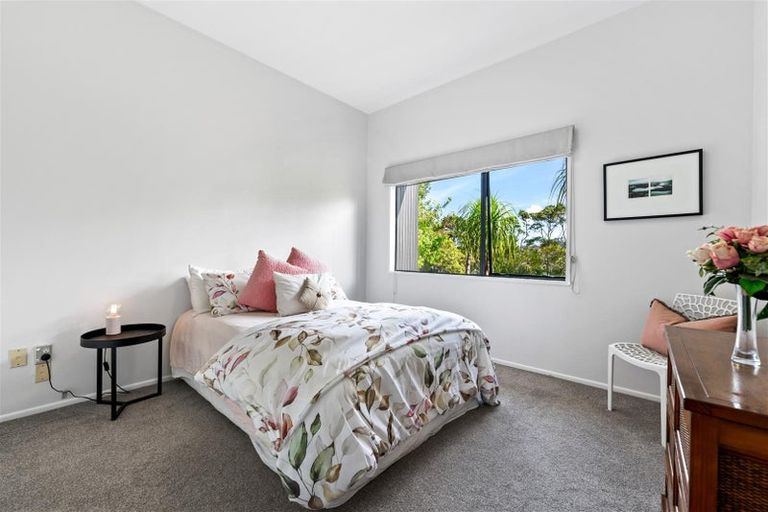 Photo of property in 206 Trigg Road, Kumeu, 0891