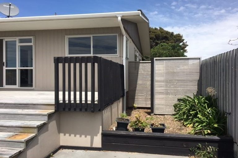 Photo of property in 13620l Papamoa Beach Road, Bethlehem, Tauranga, 3110