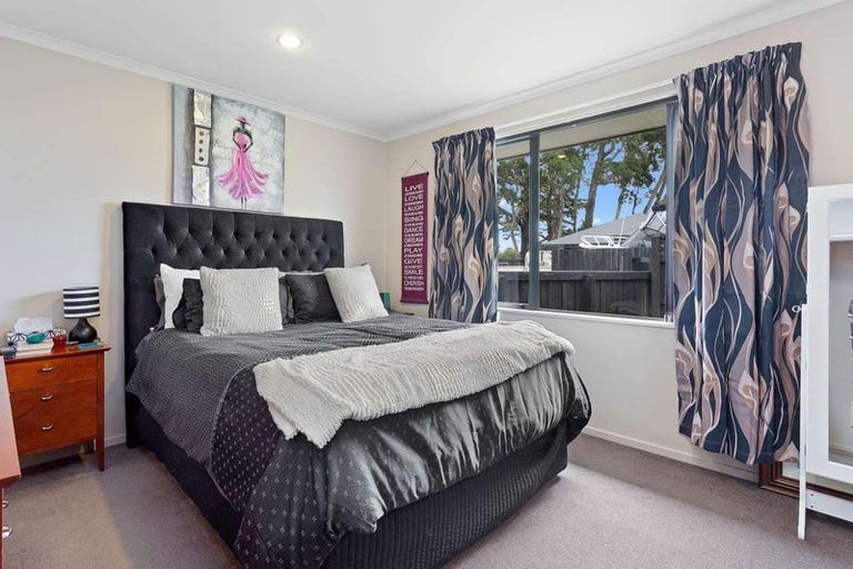 Photo of property in 260f Breezes Road, Aranui, Christchurch, 8061