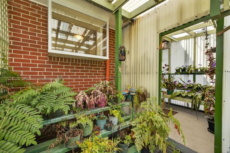 Photo of property in 11 Bevington Street, Avonhead, Christchurch, 8042