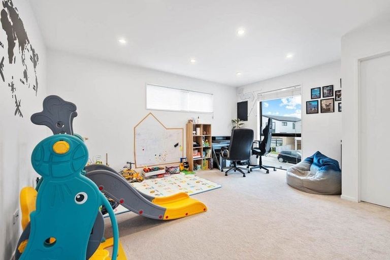 Photo of property in 51 Kea Road, Silverdale, 0932