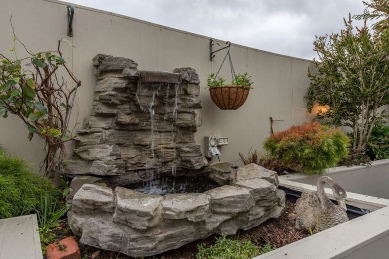 Photo of property in 47 Margaret Road, Raumati Beach, Paraparaumu, 5032