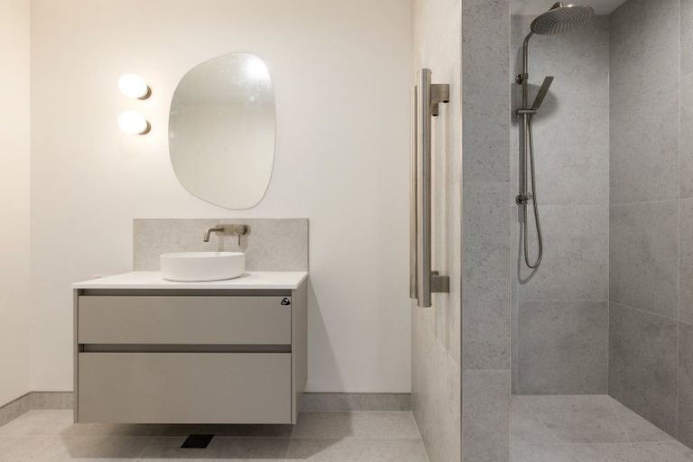 Photo of property in 4/2 Woodstock Road, Fairfield, Hamilton, 3214