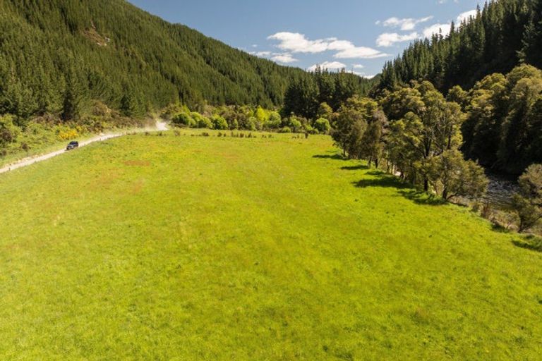 Photo of property in 950 Tapawera-baton Road, Tapawera, Wakefield, 7096