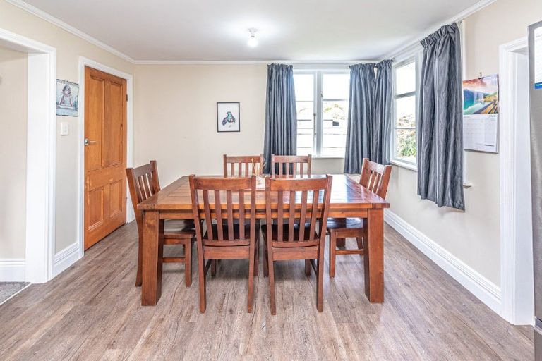 Photo of property in 6 Stark Street, Durie Hill, Whanganui, 4500