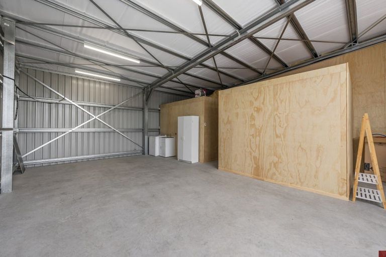 Photo of property in 24 Rangatira Drive, Mangakino, 3421