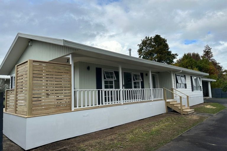 Photo of property in 37 Hibiscus Avenue, Hamilton Lake, Hamilton, 3204