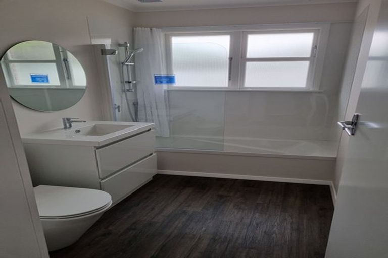 Photo of property in 1090a Fergusson Drive, Clouston Park, Upper Hutt, 5018