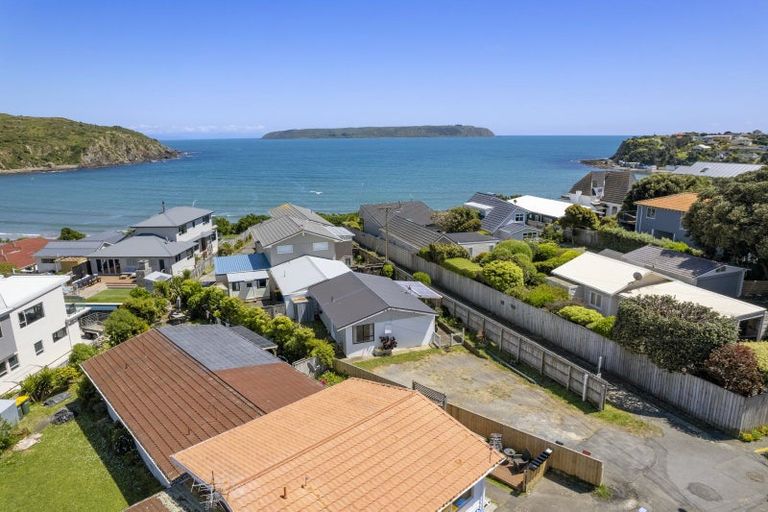 Photo of property in 3/26 Park Avenue, Titahi Bay, Porirua, 5022