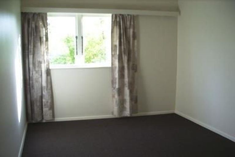 Photo of property in 1/33 Richmond Grove, Woburn, Lower Hutt, 5010