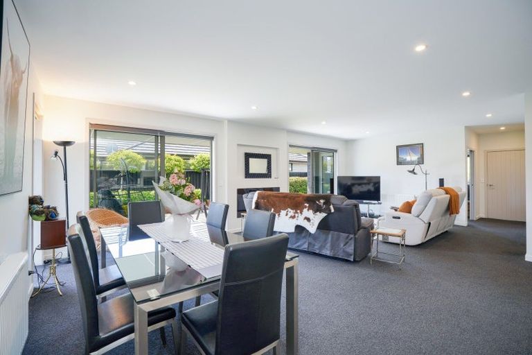 Photo of property in 25 Northside Drive, Waikiwi, Invercargill, 9810