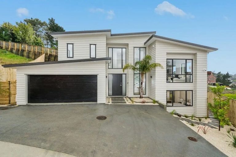 Photo of property in 120d Fairview Avenue, Fairview Heights, Auckland, 0632