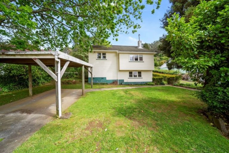 Photo of property in 60 Glenpark Avenue, Frankleigh Park, New Plymouth, 4310