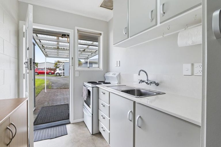 Photo of property in 7/289 Carrington Street, Vogeltown, New Plymouth, 4310