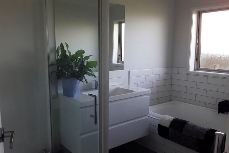 Photo of property in 1 Harry Richards Way, Pokeno, 2402