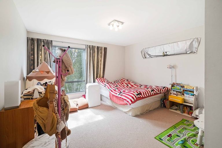 Photo of property in 24 Dinton Street, Russley, Christchurch, 8042