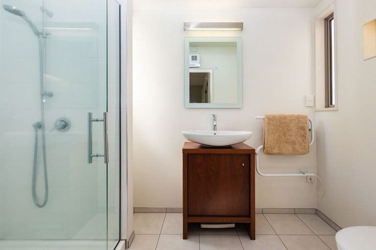 Photo of property in 32 Jeffreys Road, Fendalton, Christchurch, 8052