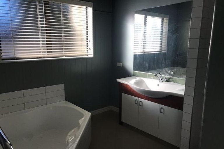 Photo of property in 123 Oriental Parade, Papamoa Beach, Papamoa, 3118