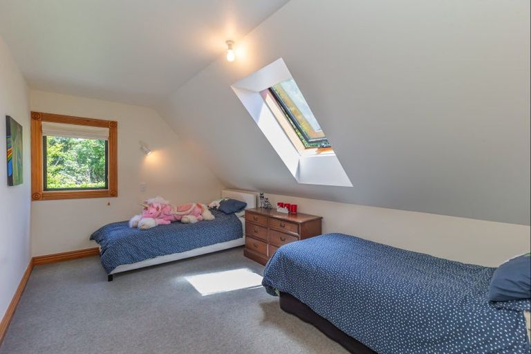 Photo of property in 120 Heatherlea Road West, Levin, 5575