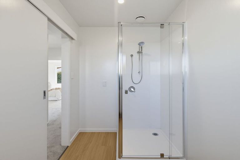 Photo of property in 1/17 Lake Terrace Road, Burwood, Christchurch, 8061