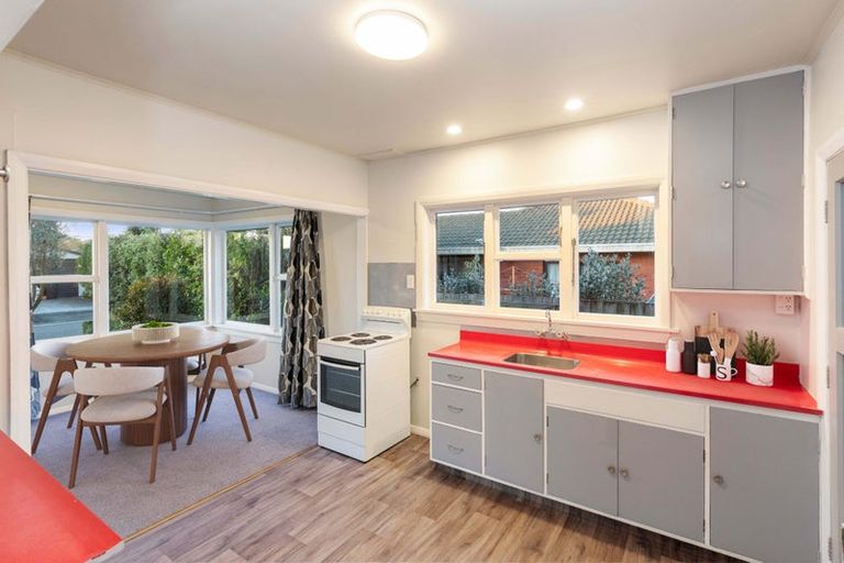 Photo of property in 5 Yeovil Place, St Albans, Christchurch, 8052
