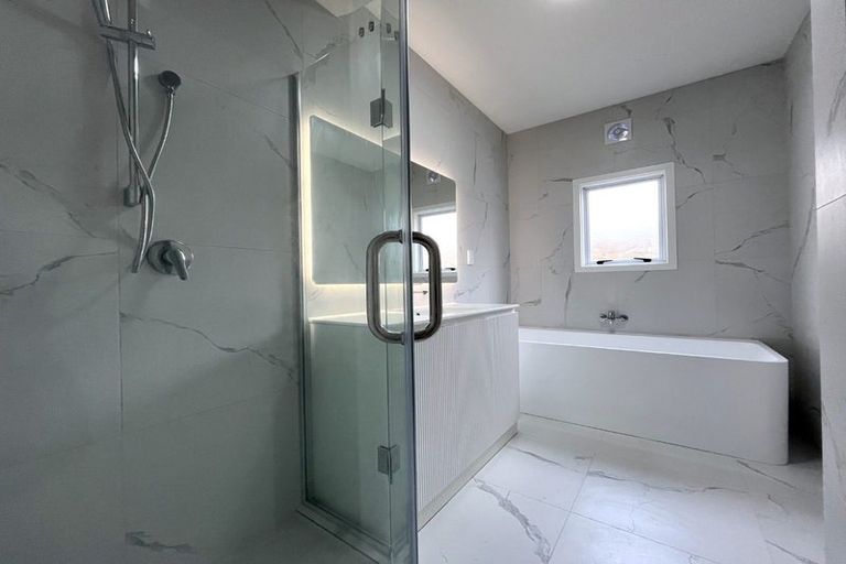 Photo of property in 108 Ti Rakau Drive, Pakuranga, Auckland, 2010