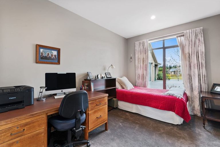 Photo of property in 11 Rossington Drive, West Melton, 7618