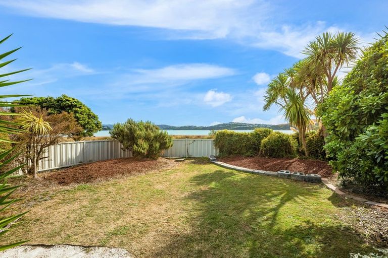 Photo of property in 7 Motukaraka Point, Pauatahanui, Porirua, 5381