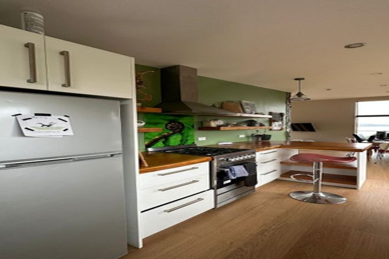 Photo of property in 32 Raynbird Street, Company Bay, Dunedin, 9014