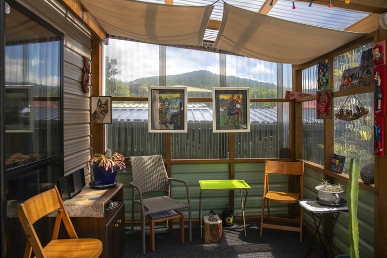 Photo of property in 57 Moana View Road, Waikawa, Picton, 7220